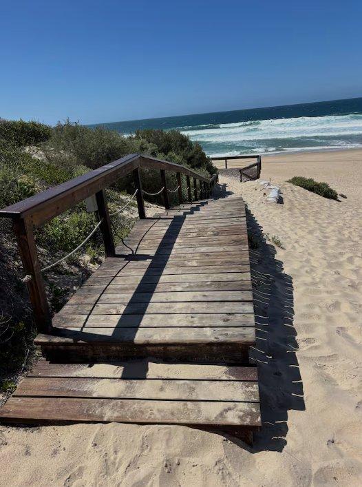 4 Bedroom Property for Sale in Keurboomstrand Western Cape